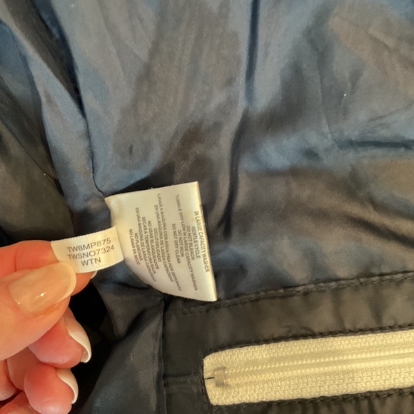 Women’s Tommy Hilfiger 3 in 1 Winter Jacket Size Small - Picture 11 of 16